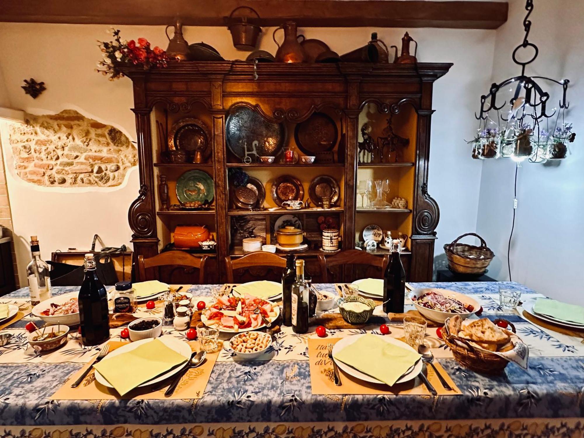 Montebello Degli Olivi Чиуси Экстерьер фото